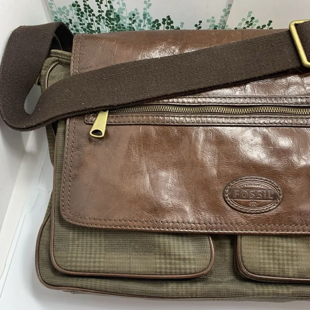 Fossil Leather & Fabric Messenger Laptop Adjustable Strap Bag Men’s